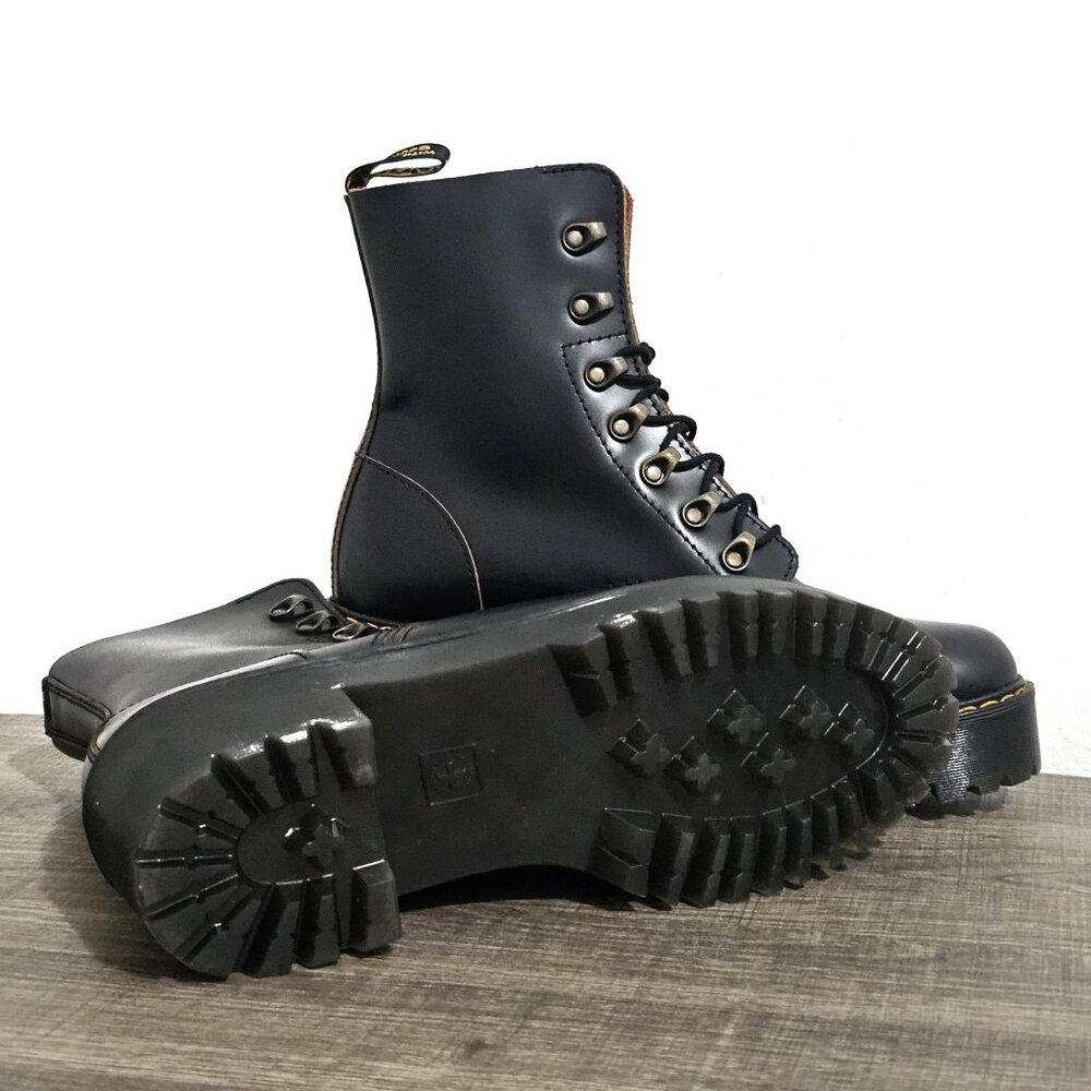NWOB Dr. Martens Women's Black Leather Leona Vintage Smooth Combat Boot Size 10 - Picture 7 of 7